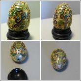 Ovo Miniatura de Bronze Cloisonne com Base