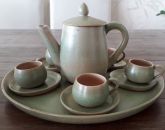 Conjunto para café em cerâmica na cor verde